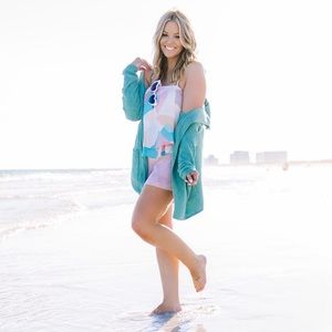 NWT sz M Barefoot Dreams cozychic ultra Lite